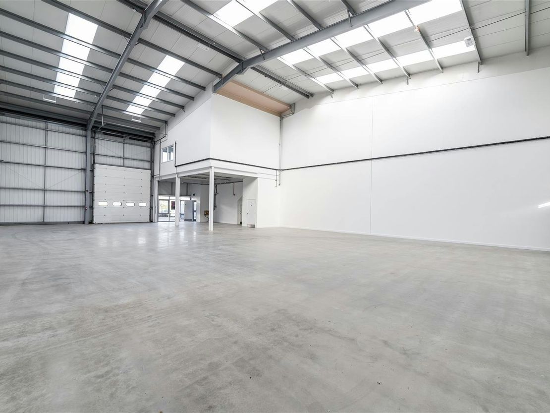 8 McDonald Business Park, McDonald Way, Hemel Hempstead, HP2 7EB