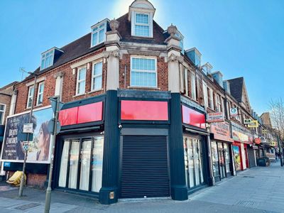 Property Image for 246 Station Road, Edgware, HA8 7AU