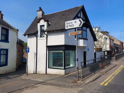 Property Image for 1 Kilmarnock Road, Mauchline, KA5 5DB