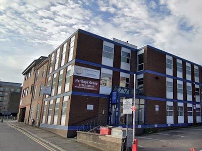 Property Image for 1st & 2nd Floor Suites, 14-26 Victoria Street, Luton, Bedfordshire, LU1 2UA