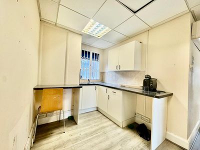 Property Image for 1st & 2nd Floor Suites, 14-26 Victoria Street, Luton, Bedfordshire, LU1 2UA