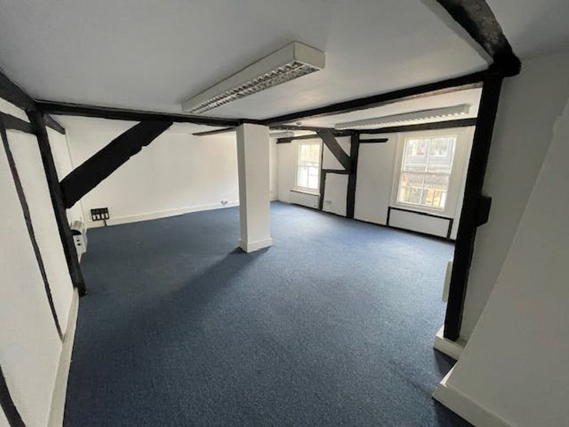 1 The Courtyard, Denmark Street, Wokingham, RG40 2AZ