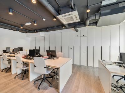 Property Image for 25 Limeharbour, Canary Wharf, E14 9NQ