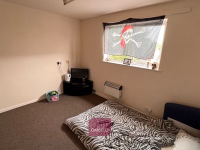 Property Image for 228 Cinderhill Road, Bulwell, Nottingham, Nottinghamshire, NG6 8SB