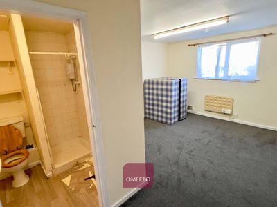 Property Image for 228 Cinderhill Road, Bulwell, Nottingham, Nottinghamshire, NG6 8SB
