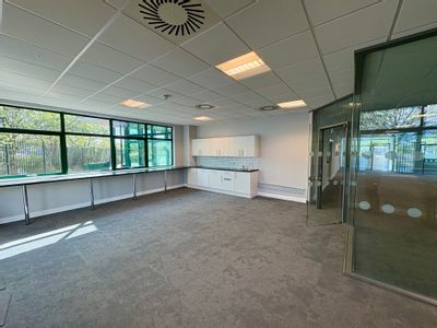 Property Image for 12 Quays House, Egerton Wharf, Birkenhead, Wirral, CH41 1LD