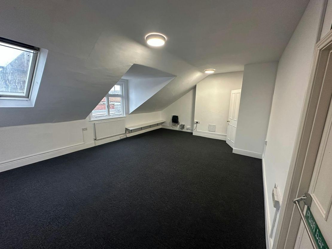 Third Floor Offices, 40-41 Abbeygate Street, Bury St. Edmunds, IP33 1LW
