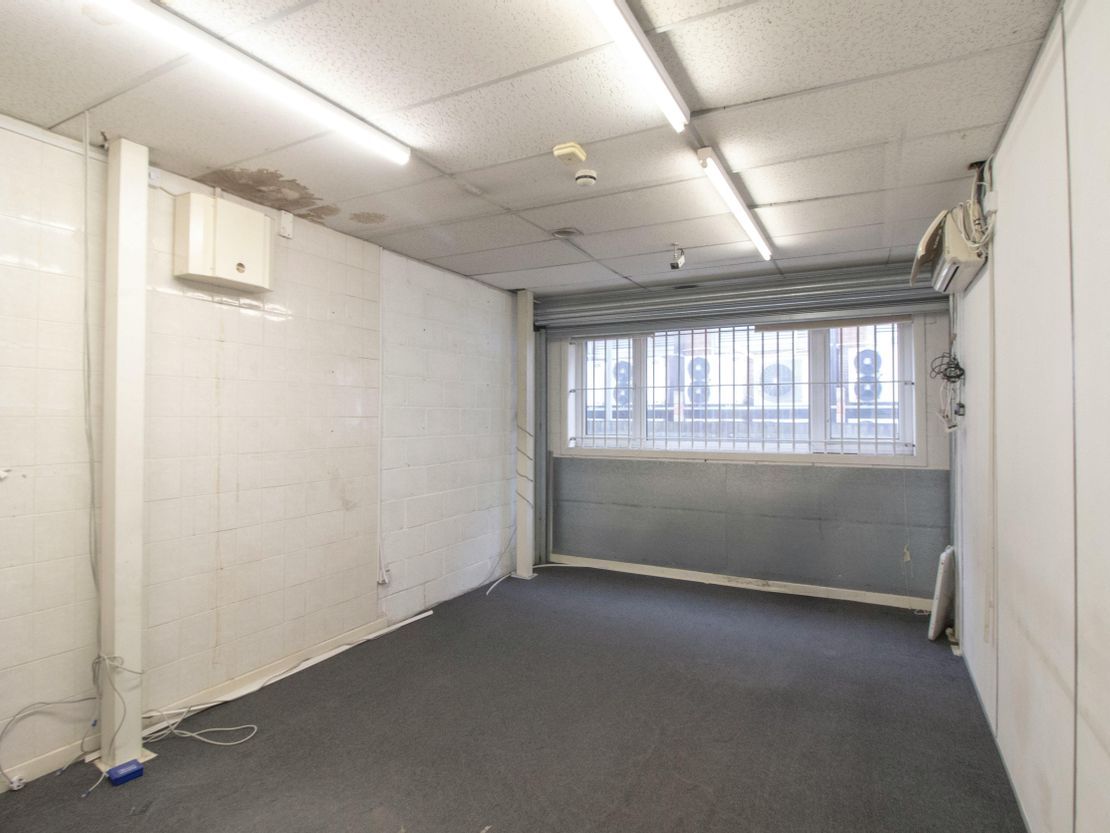 Unit 21, Park Royal Metro Centre, Britannia Way, Park Royal, NW10 7PA