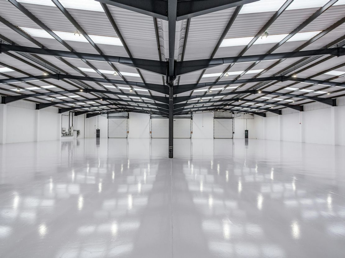 Unit 2 Woodside Industrial Estate, Humphrys Road, Dunstable, LU5 4TP