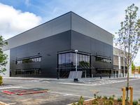 Property Image for Vision 44, Woodside Industrial Estate, Humphrys Road, Dunstable, LU5 4TP