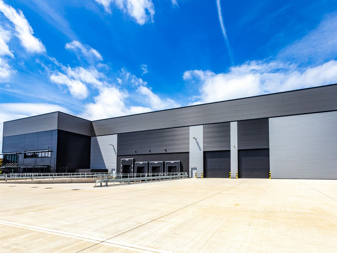 Vision 44, Woodside Industrial Estate, Humphrys Road, Dunstable, LU5 4TP