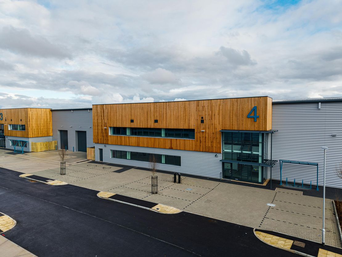 Unit 4, Hurricane Urban Hub, Reading, Berkshire, RG5 4SN