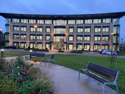 Property Image for 7, Arlington Square West, Bracknell, RG12 1WA