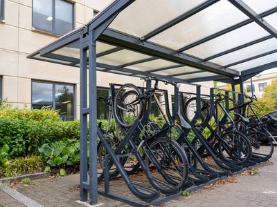 Property Image for Ascent 4, Farnborough Aerospace Centre, Farnborough, GU14 6XN