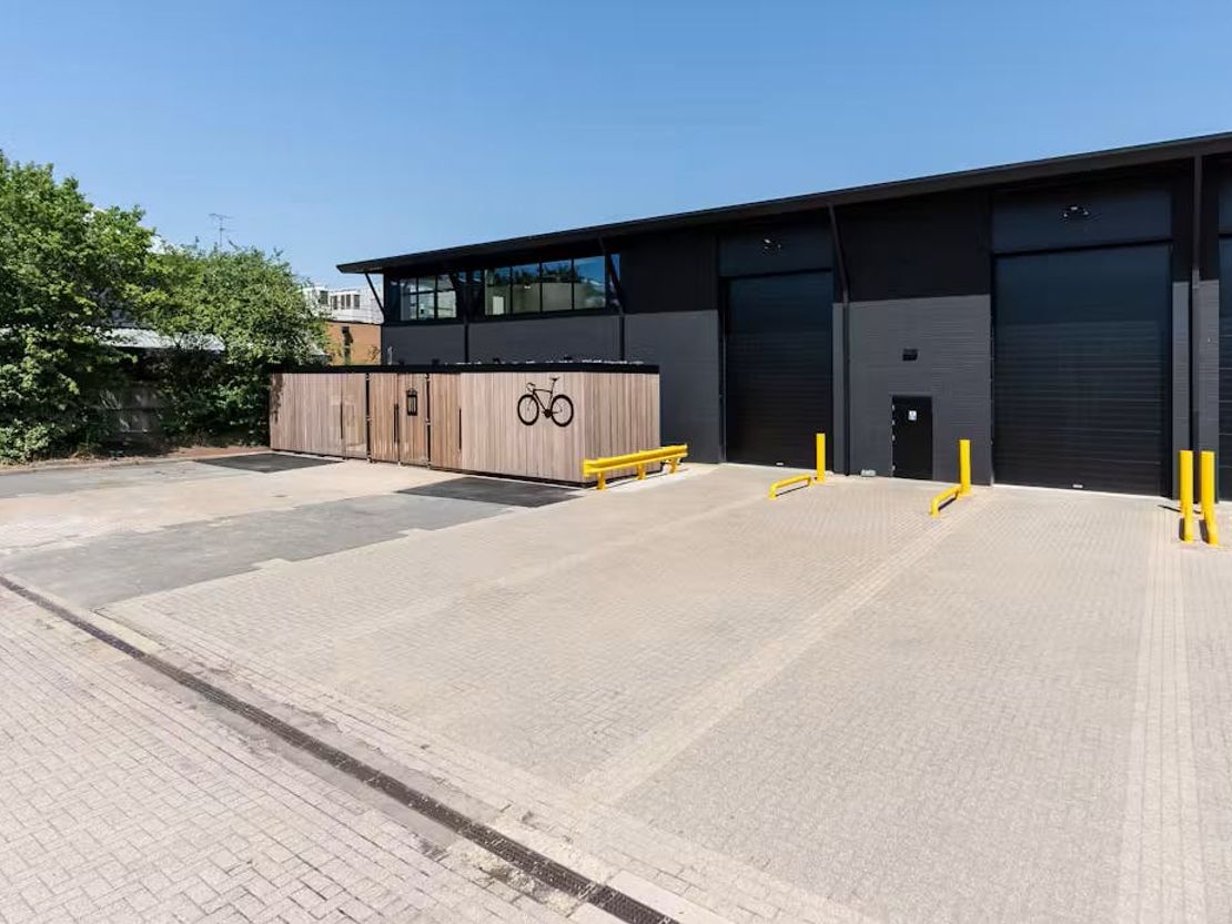 Units E&F Heathrow West Business Park, Langley, Heron Drive, Langley, SL3 8XP