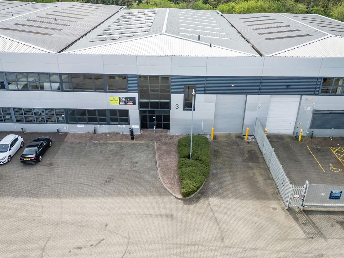 Unit 3, Nimbus Park, Dunstable, Bedfordshire, LU5 5WZ