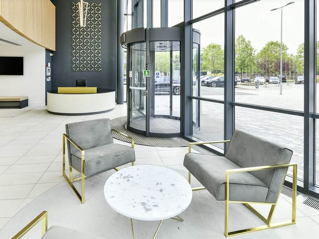 Building 200, Bourne Business Park, Weybridge, Weybridge, KT15 2NX