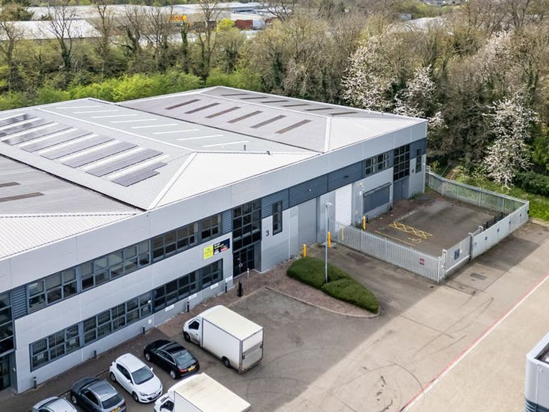 Units 3 & 4, Nimbus Park, Dunstable, Bedfordshire, LU5 5WZ