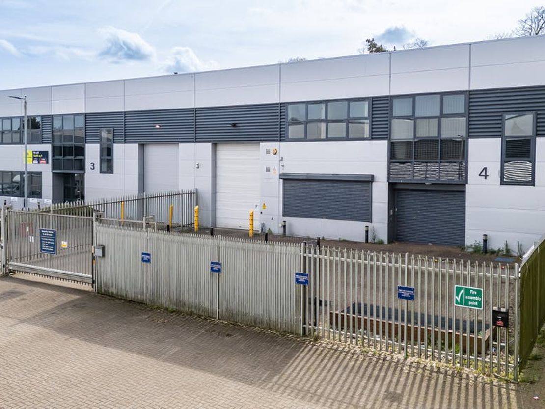 Units 3 & 4, Nimbus Park, Dunstable, Bedfordshire, LU5 5WZ