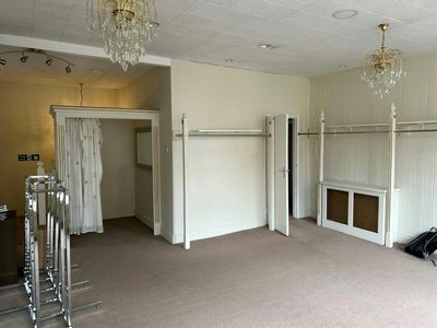Property Image for 56 Knifesmithgate, Chesterfield, S40 1RQ