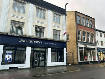 Property Image for 56 Knifesmithgate, Chesterfield, S40 1RQ