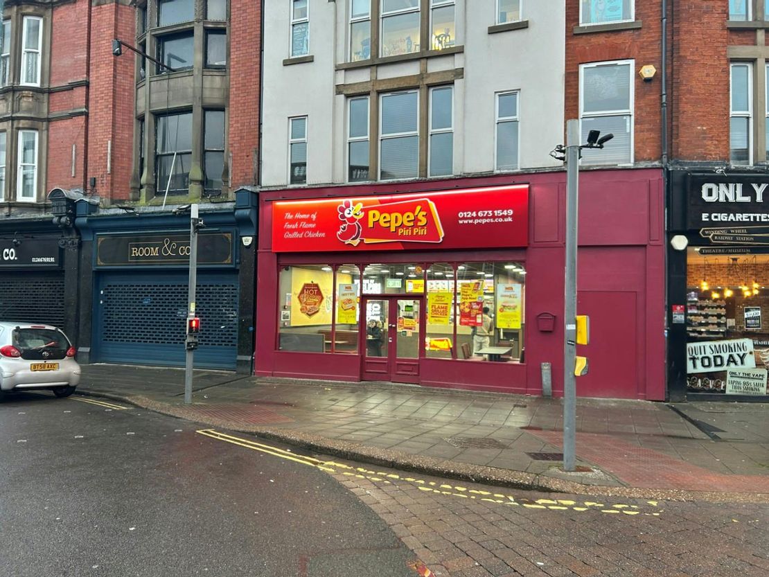 56 Knifesmithgate, Chesterfield, S40 1RQ
