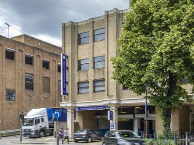 Property Image for 29 Harpur Centre, Bedford, MK40 1TJ