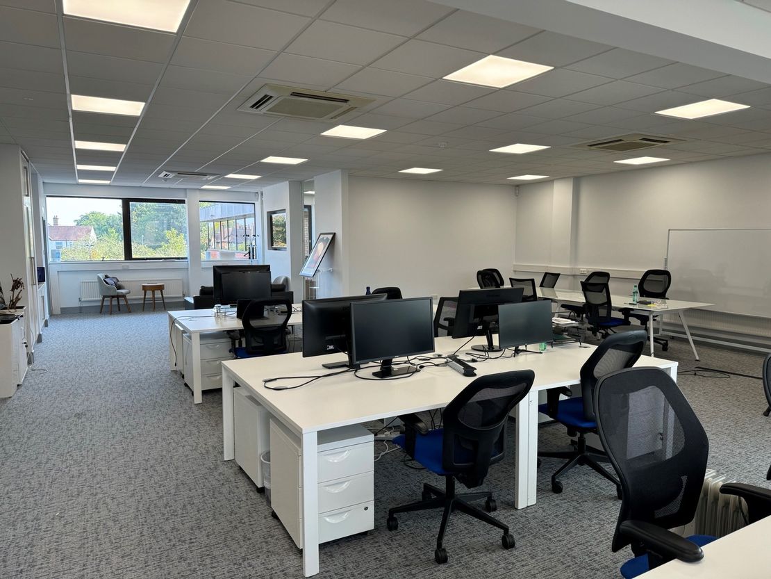 5b Clifton Court, Clifton Road, Cambridge, East Of England, CB1 7BN