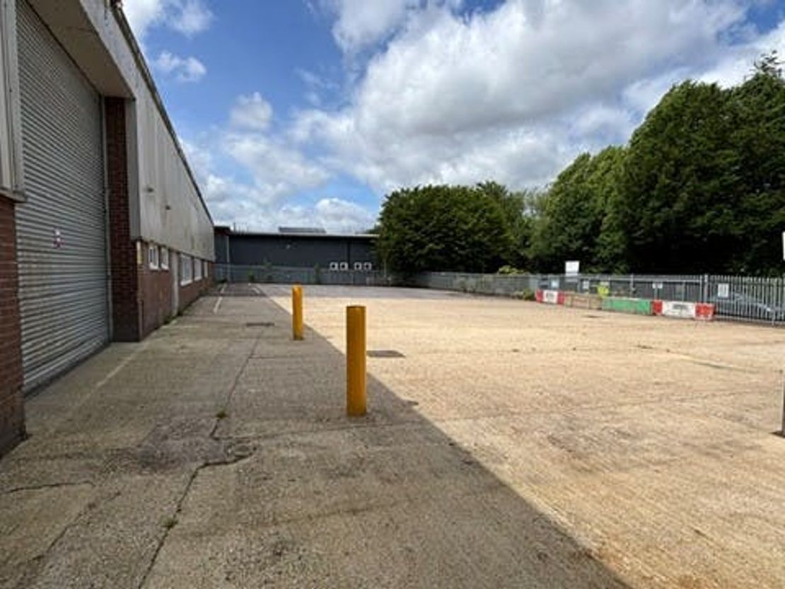 Unit D1 Grafton Way, West Ham Industrial Estate, Basingstoke, RG22 6HY