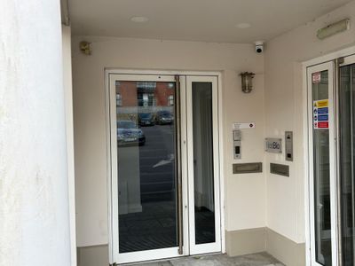 Property Image for 1st Floor, Hayworthe House, Market Place, Haywards Heath, West Sussex, RH16 1DB