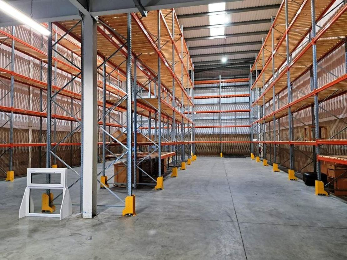 Unit 3 Hatch Industrial Park, Greywell  Road, Basingstoke, RG24 7NG
