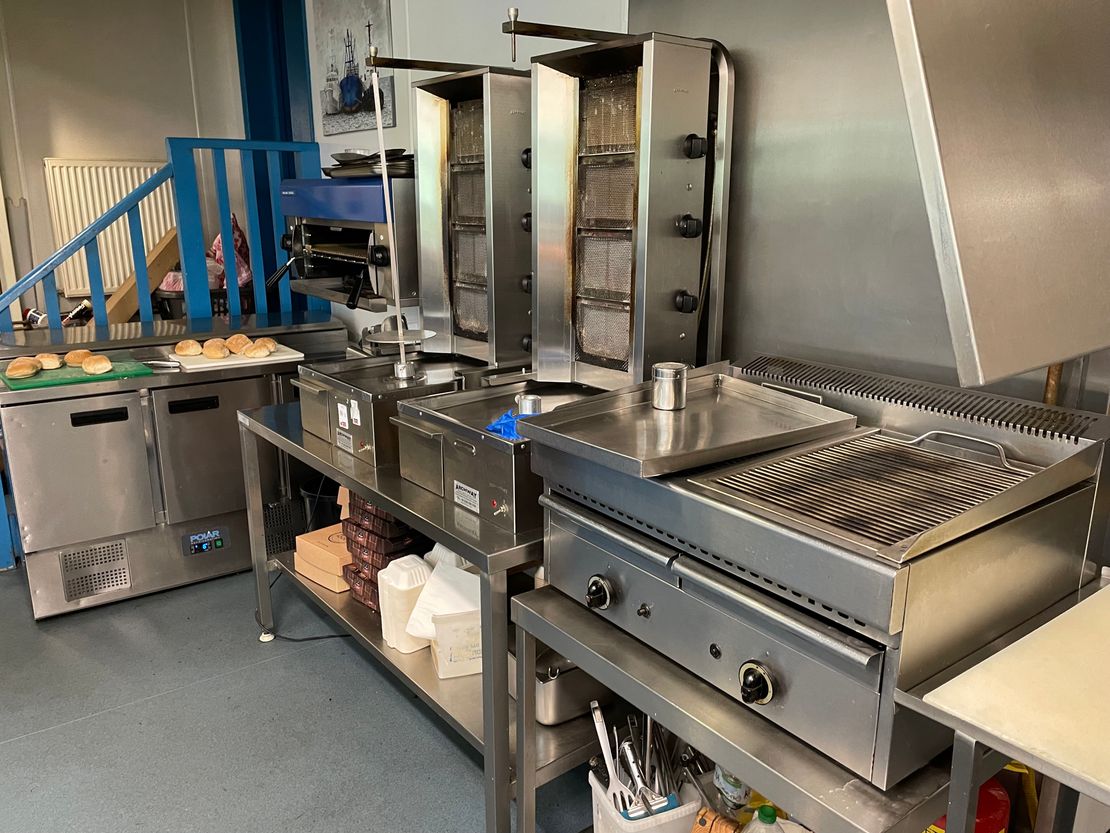 Marino's, 59 Faversham Road, Kennington, Ashford, Kent, TN24 9DD