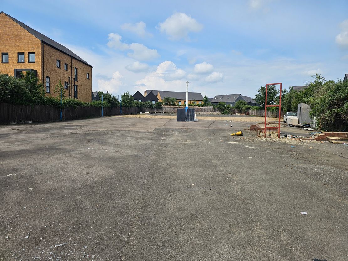 Grovehurst Cars Site, King Street (Off Gas Road), Sittingbourne, ME10 2QD