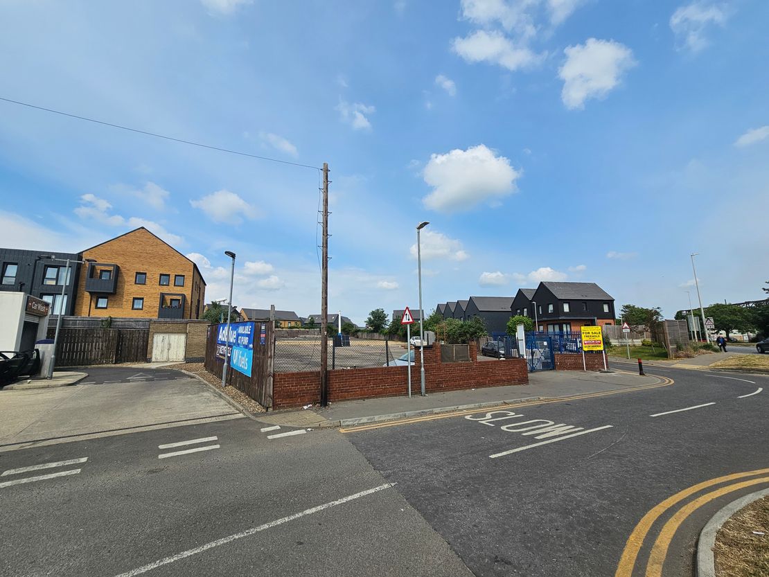 Grovehurst Cars Site, King Street (Off Gas Road), Sittingbourne, ME10 2QD