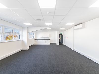 Property Image for Unit 7, Heron Industrial Estate, Basingstoke Road, Reading, RG7 1PJ