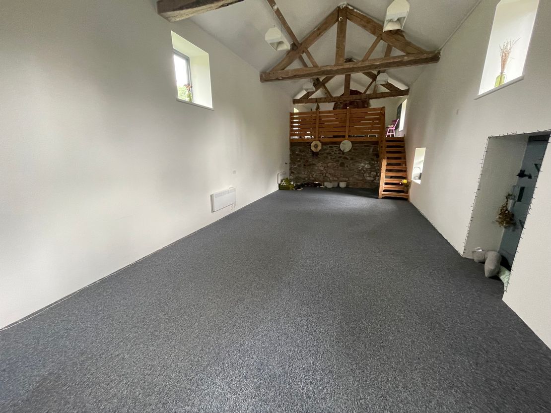Fferm Workshops, Pontblyddyn, Mold, Flintshire, CH7 4HN