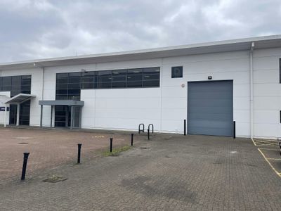 Property Image for Unit D Lutyens, Bilton Road, Basingstoke, RG24 8LJ