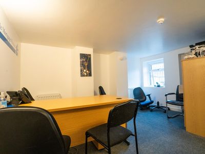 Property Image for 599-601 Wakefield Road, Waterloo, Huddersfield