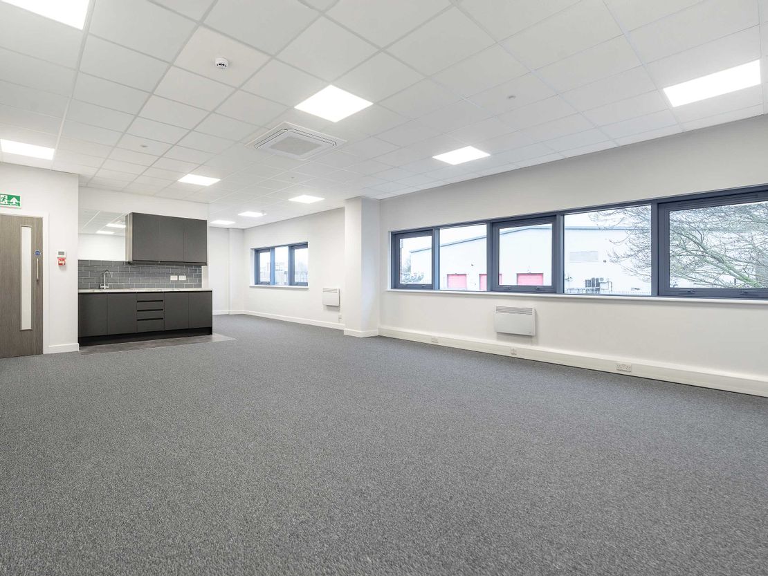 Unit 2 Transcentral Bennet Road, Reading