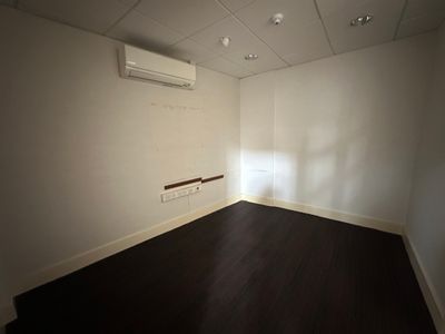 Property Image for 17 Market Place, Blandford Forum, Dorset, DT11 7AG