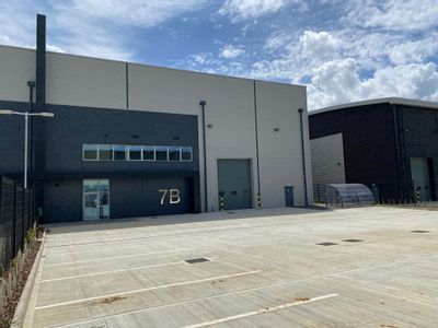 Property Image for Unit 7B, The Quad, Butterfield Business Park, Luton, LU2 8EF
