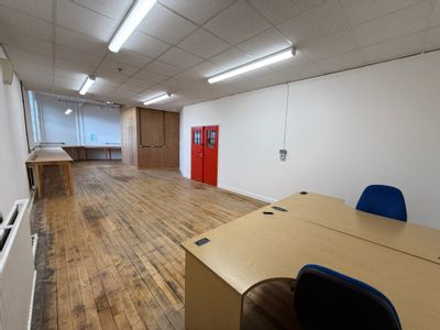 Property Image for Serviced Rooms, High Cross Building, Regent Street, Hinckley, Leicestershire, LE10 0AZ