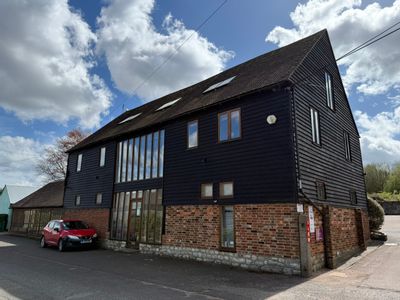 Property Image for The Barn, Court Lodge Farm, East Farleigh, Maidstone, Kent, ME15 0HQ