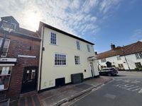 Property Image for Former R2, Restaurant, The Square, Bishops Waltham, Hampshire, SO32 1AF