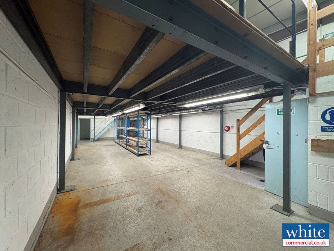 2 Avonbury Court, County Road, Brackley, NN13 7AX