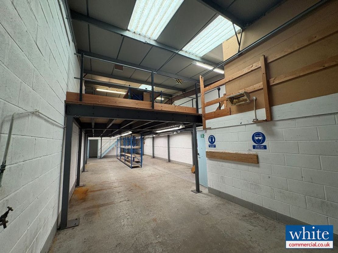 2 Avonbury Court, County Road, Brackley, NN13 7AX