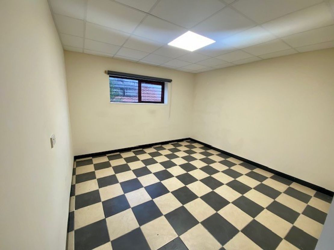 Unit 6, Kennet Enterprise Centre, Charnham Lane, Hungerford, Berkshire, RG17 0EY