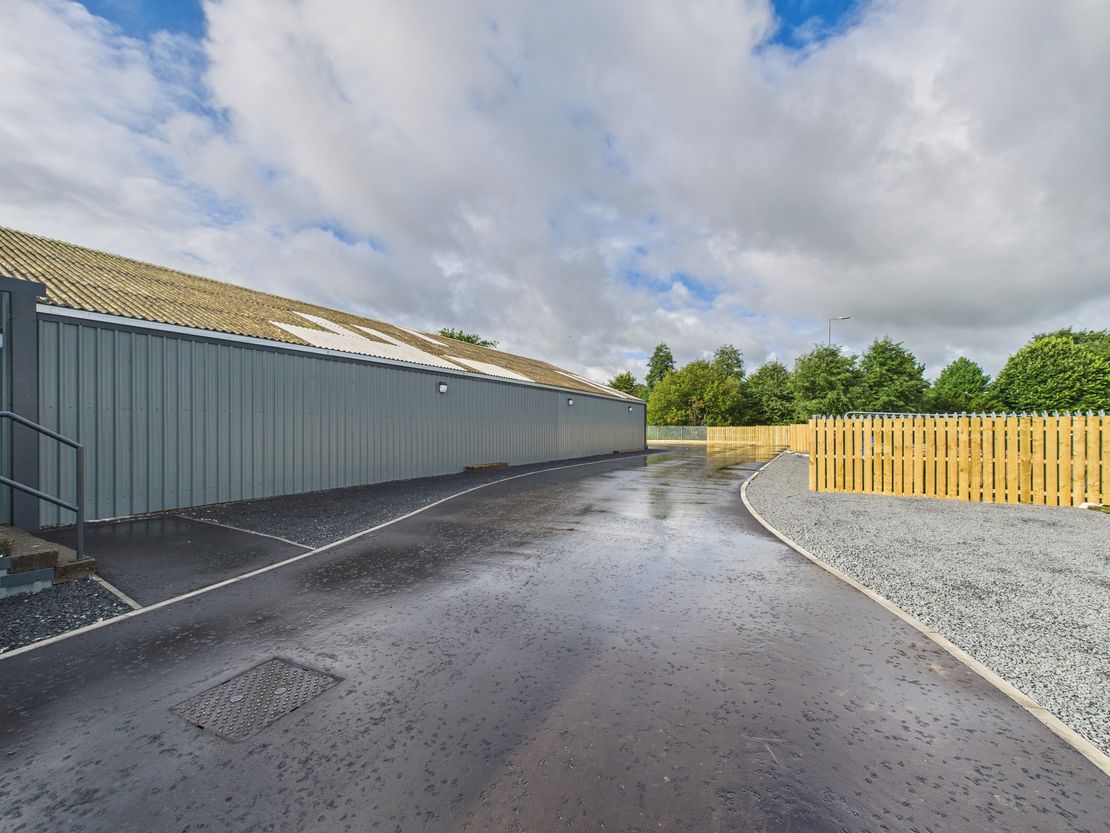Ayr Road, Cumnock, East Ayrshire, KA18 1EF