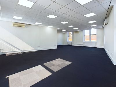 Property Image for 9 Golden Square, Aberdeen, Aberdeenshire, AB10 1RB