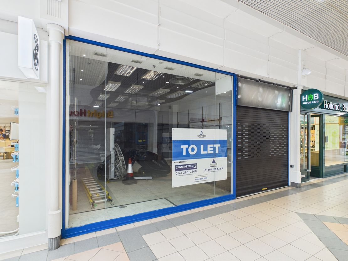 Unit 17, Loreburne Shopping Centre, High Street, Dumfries, Dumfries & Galloway, DG1 2BD